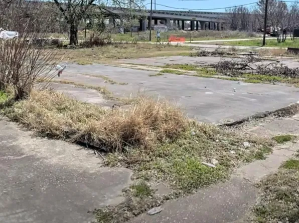 1814 Jensen Dr, Houston, TX 77026