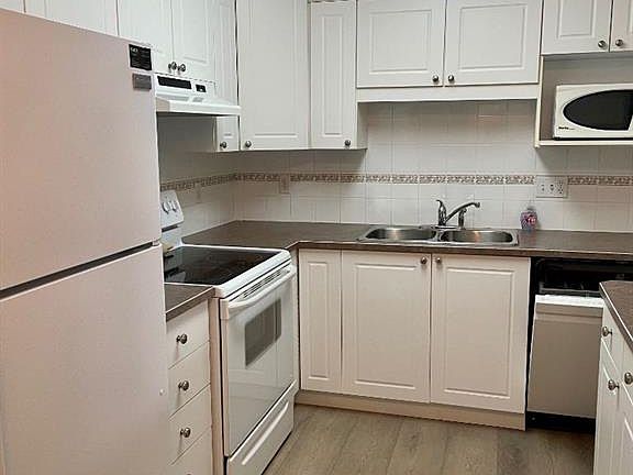 5th image of 928 W Arbour Lake Rd NW #1207