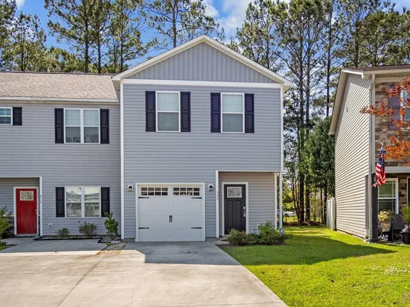 300 Kenan Loop, Jacksonville, NC 28546