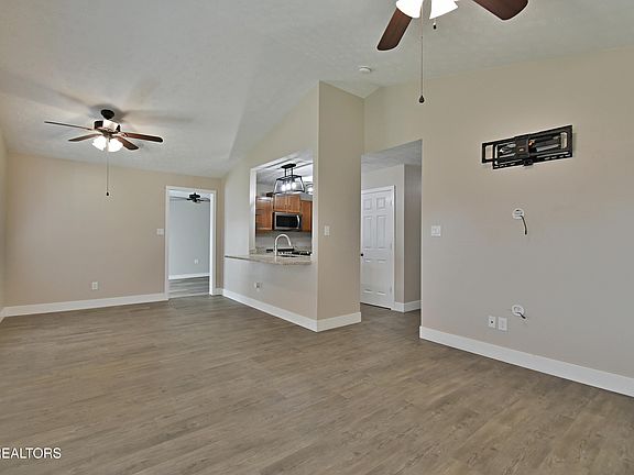 3rd image of 4480 Northgate Dr