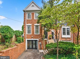 2317 37th St NW, Washington, DC 20007