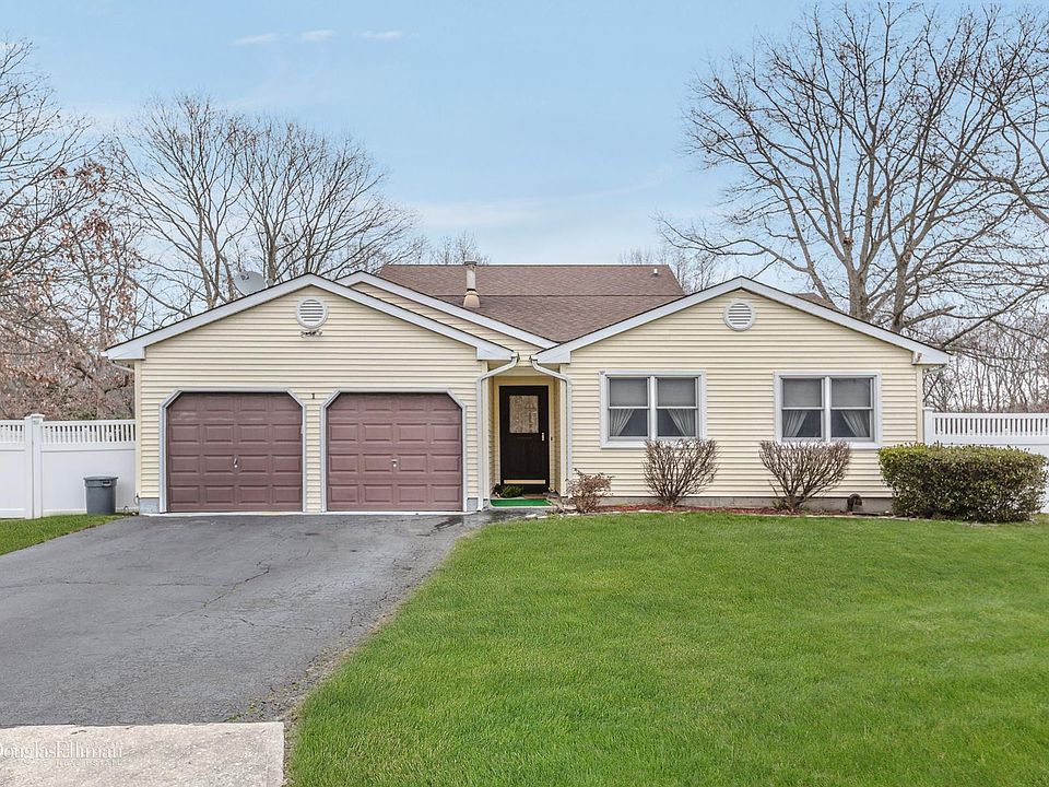 1st image of 1 Apple Ln