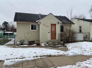 909 11th Ave SW, Austin, MN 55912