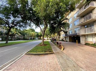 1805 Sans Souci Blvd #403, North Miami, FL 33181