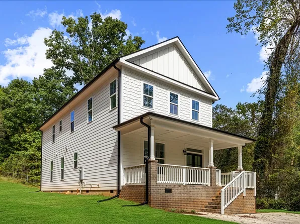 106 Sherwood Ln, Hillsborough, NC 27278