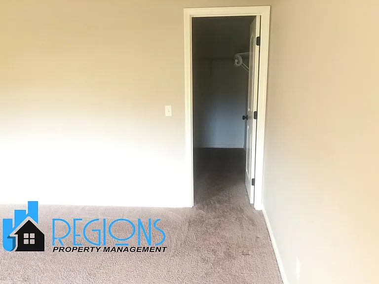 3613 Silverado Trl — Photo 21