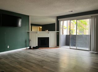 3825 Montgomery Blvd NE APT 127, Albuquerque, NM 87109