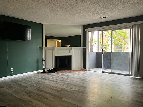 3825 Montgomery Blvd NE #127 Photo 1