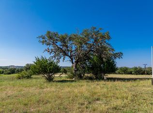 4101 Stonecreek Dr, Kerrville, TX 78028