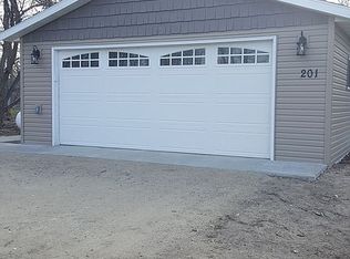 201 Oxford Ct, Pine River, MN 56474