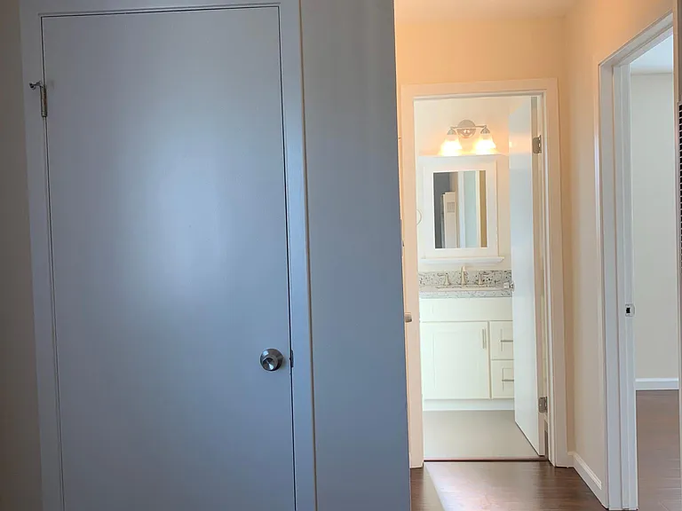 221 N Ellsworth Ave #4 — Photo 9