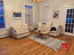 36-40 Babcock St #1R, Brookline, MA 02446