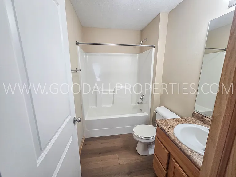 4315 152nd Ct — Photo 8