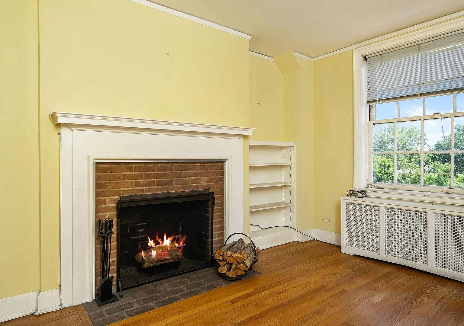 44 Nassau Street — Photo 2