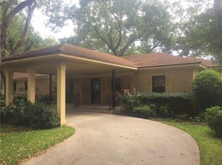 825 Elm St, Graham, TX 76450