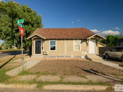 320-322 N 8th St, Harlingen, TX, 78550