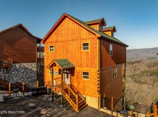 1505 Firefly Trail Way, Sevierville, TN 37862