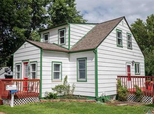 818 NW 3rd St, Madison, SD 57042