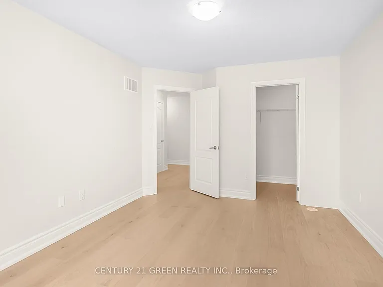 2427 Greenwich Dr — Photo 28