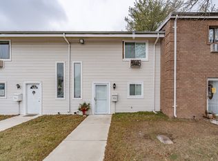 63 Beaman Brk #63, Bloomfield, CT 06002