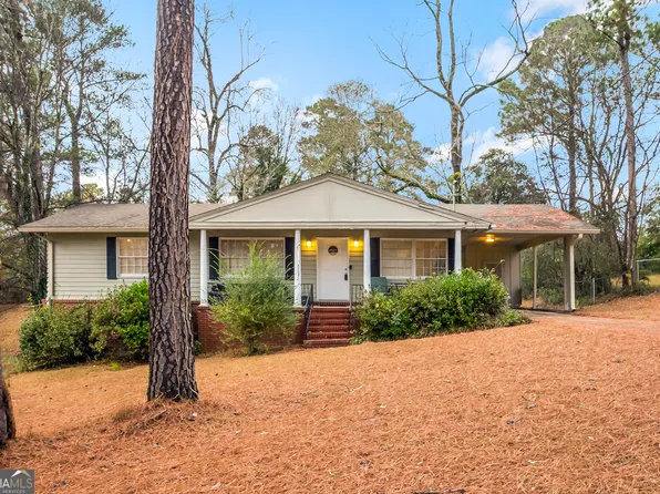 4227 Wood Forest Pl, Macon, GA 31210