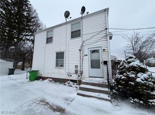 1437 E 252nd St, Euclid, OH