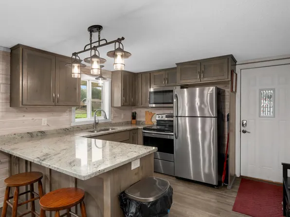 14045 290th Ave NW, Zimmerman, MN 55398