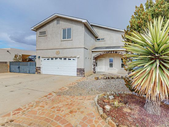 1422 Golf Course Rd SE, Rio Rancho, NM 87124