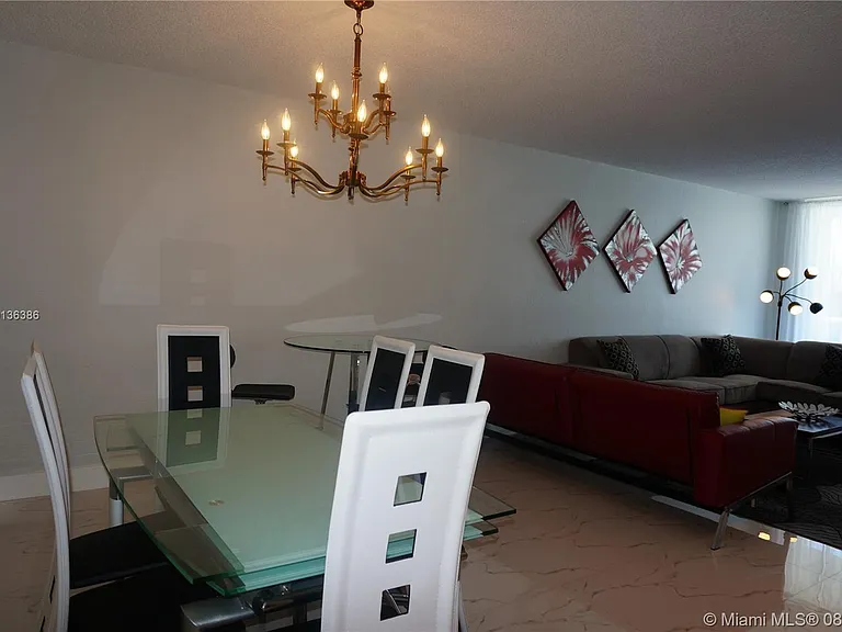 19370 Collins Avenue Seasonal #1417 — Photo 9