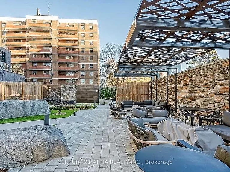 21 Park St E #712 — Photo 26