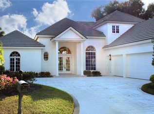 700 Pine Creek Ln, Naples, FL 34108