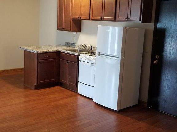 3rd image of 3725 Cedar Ave S APT 311