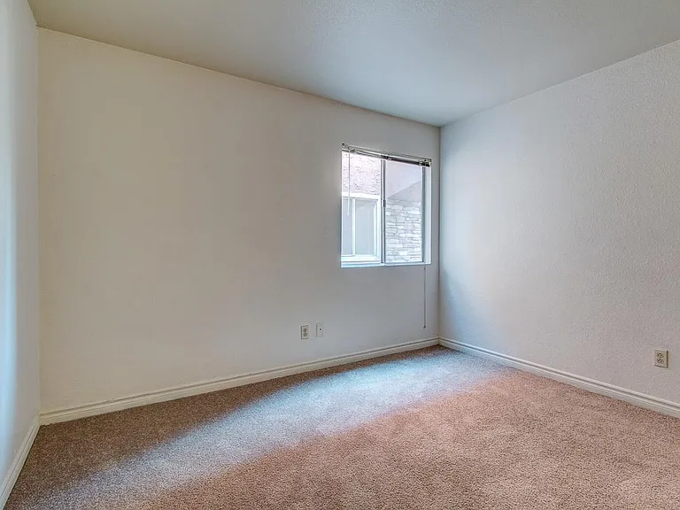 5273 Indian River Dr #261 — Photo 11