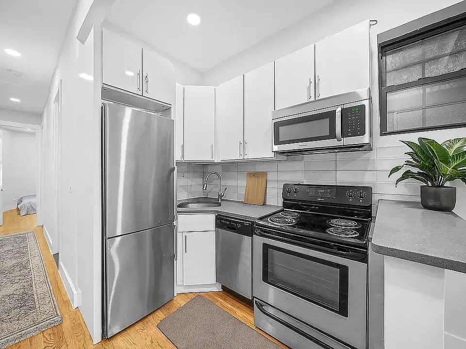 173 Classon Ave #2L