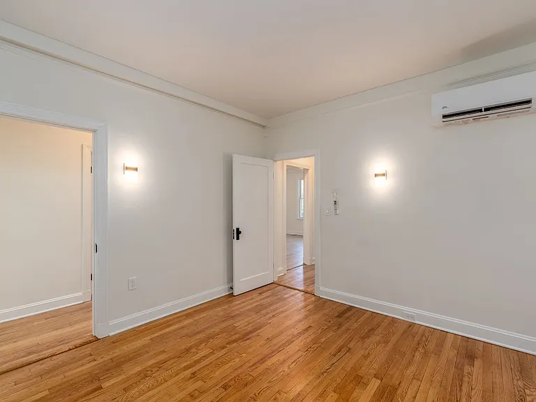 Guilford Apartments, LLC — Photo 23