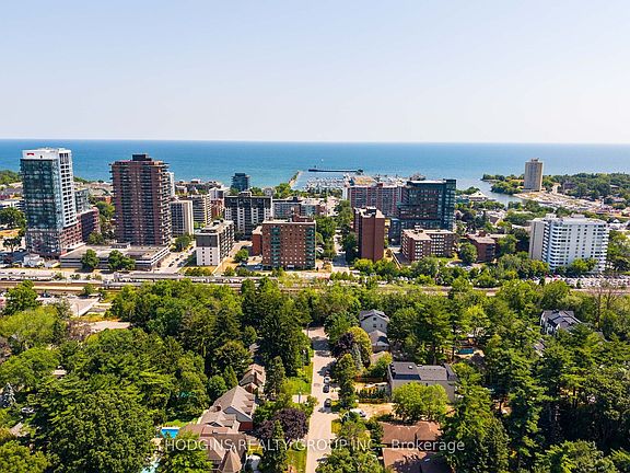 5th image of 1168 Mona Rd