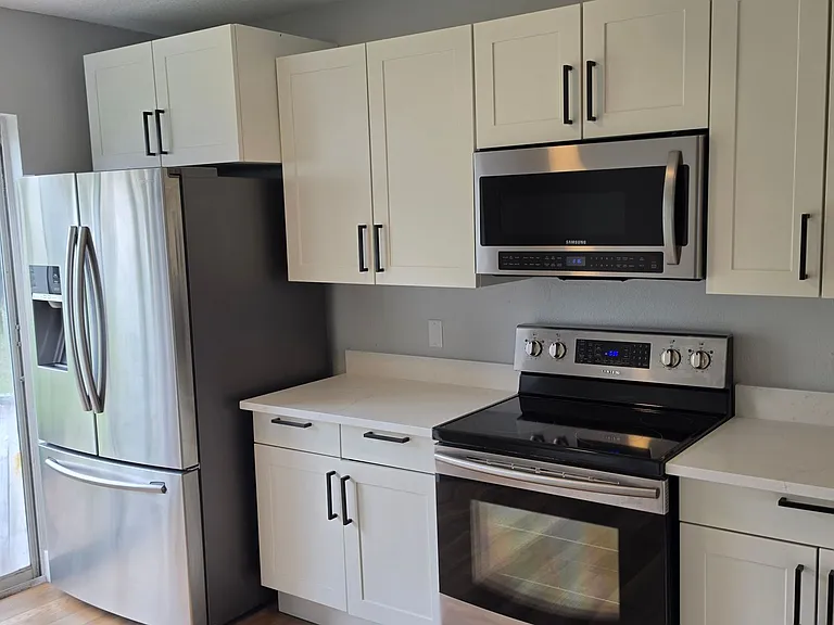 3651 N Goldenrod Rd #B105 — Photo 8