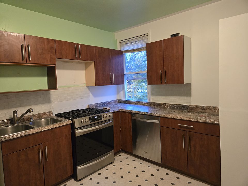 1st image of 358 Neckar Ave Floor 2