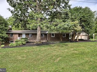 2 Juliada Dr, Lebanon, PA 17042