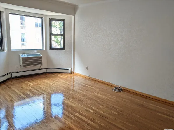 131-11 Kew Gardens Road #2K, Kew Gardens, NY 11418