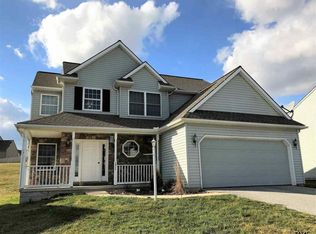 3933 Lyn Cir, Dover, PA 17315