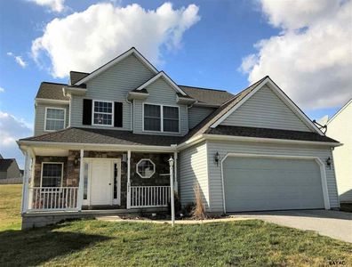 3933 Lyn Cir, Dover, PA, 17315