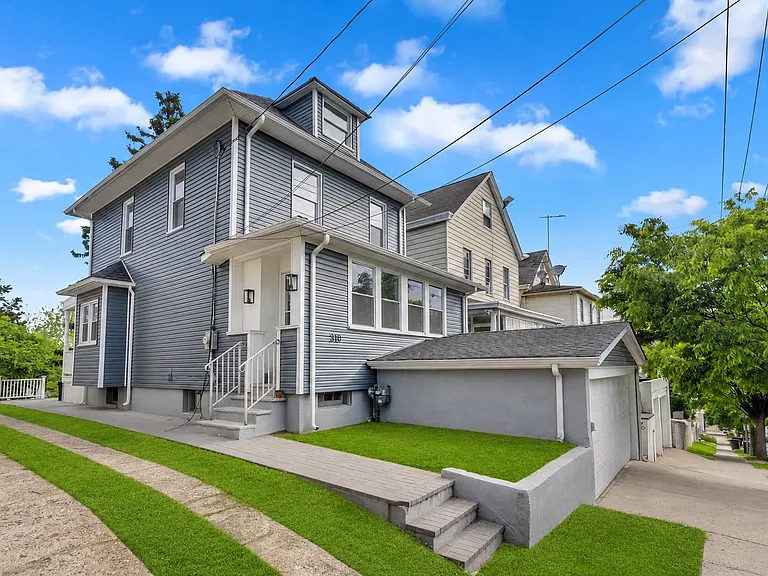 310 Summer St — Photo 2
