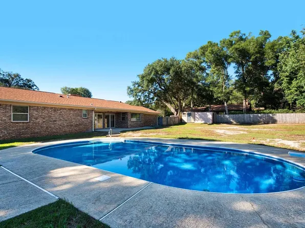 130 Ingalls Dr, Pensacola, FL 32506