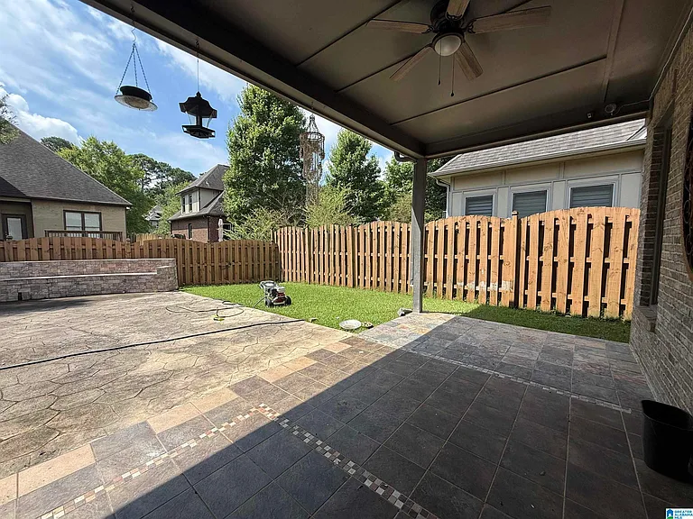 2304 Arbor Glenn — Photo 30
