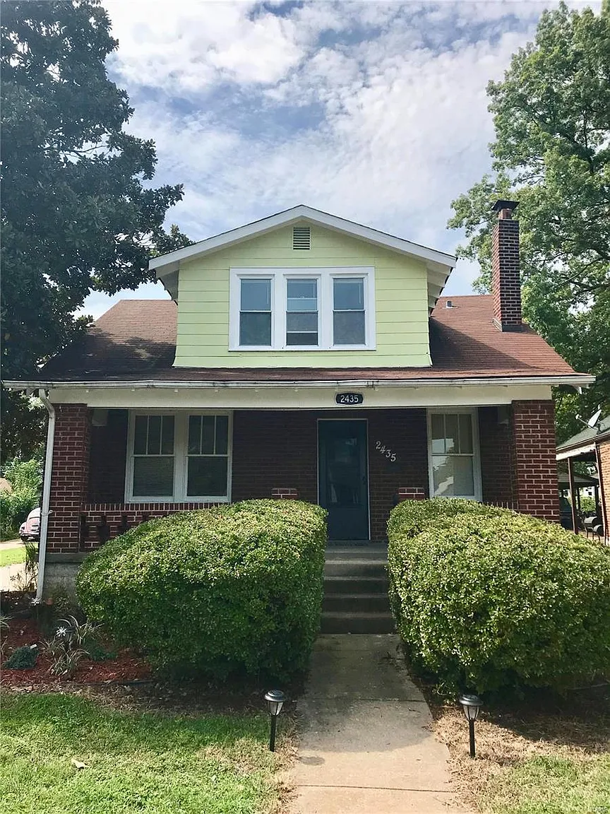 2435 Northland Ave photo 1