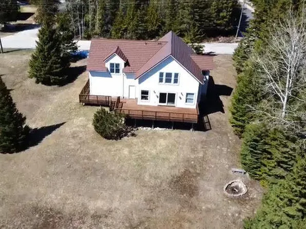 198 Graham Ave, Saint Ignace, MI 49781