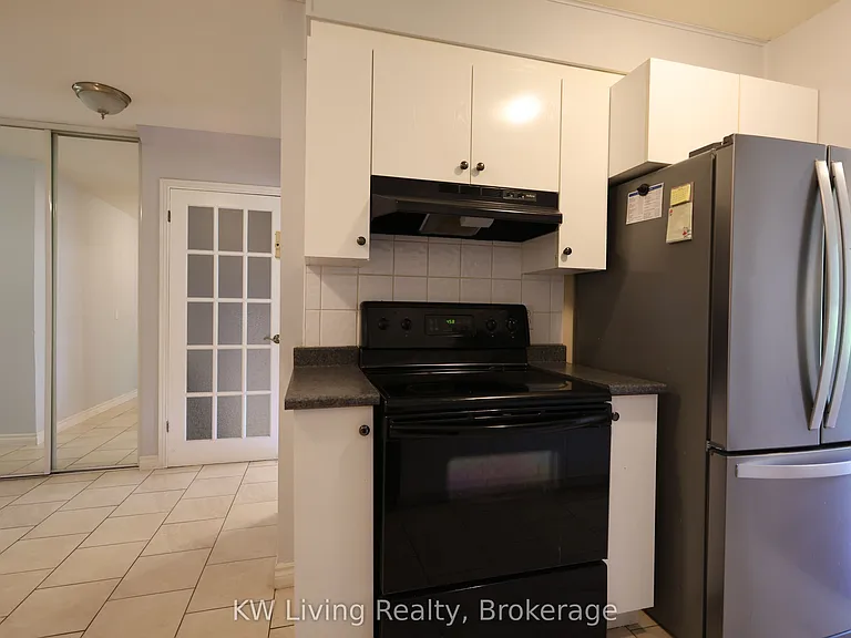 3351 Hornbeam Cres #68 — Photo 6