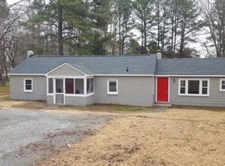 1713 Parkway Ln, North Chesterfield, VA 23225