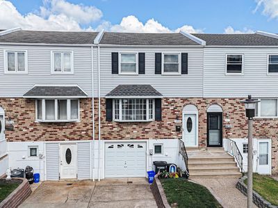 3300 Ashfield Ln, Philadelphia, PA, 19114